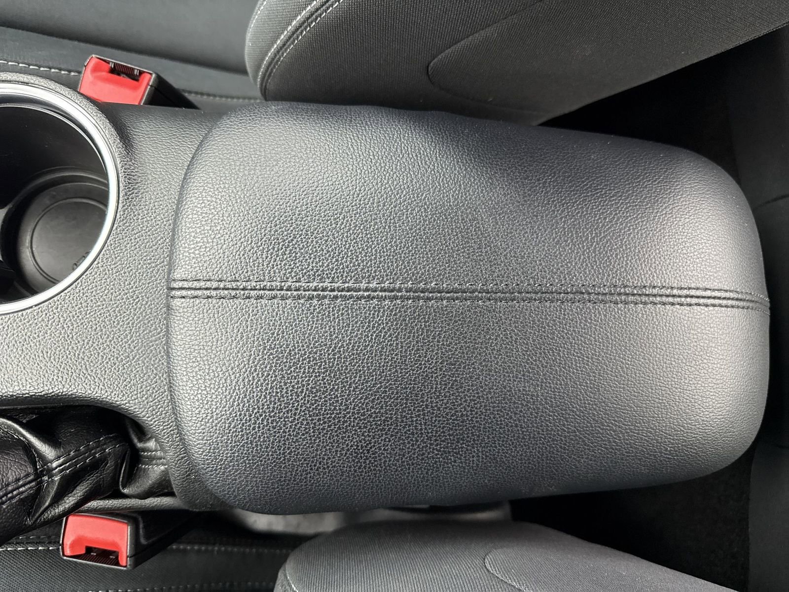 Used 2018 Ford Mustang EcoBoost image 22