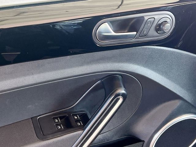 Used 2019 Volkswagen Beetle 2.0T Final Edition SEL image 12