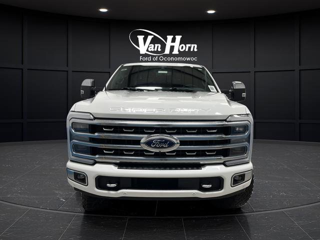 Used 2023 Ford F350 Platinum w/ Tremor Off-Road Package AWD/4WD image 2