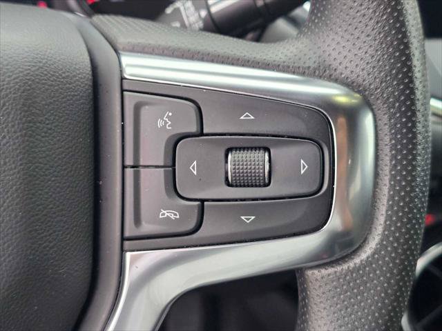 Used 2025 Chevrolet Blazer LT AWD/4WD image 30