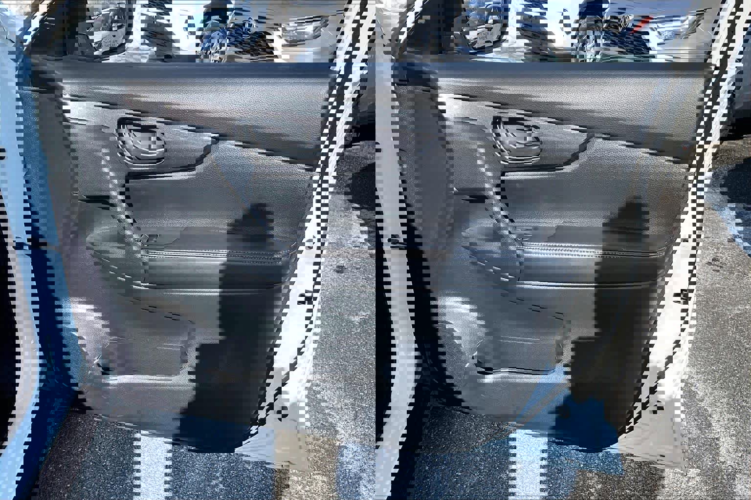 Used 2019 Nissan Rogue S image 66