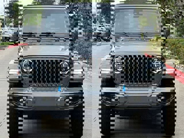 Used 2022 Jeep Wrangler Unlimited Sahara image 8