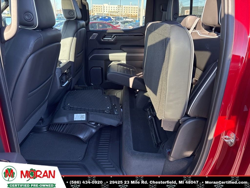 Used 2023 GMC Sierra 1500 AT4X image 32