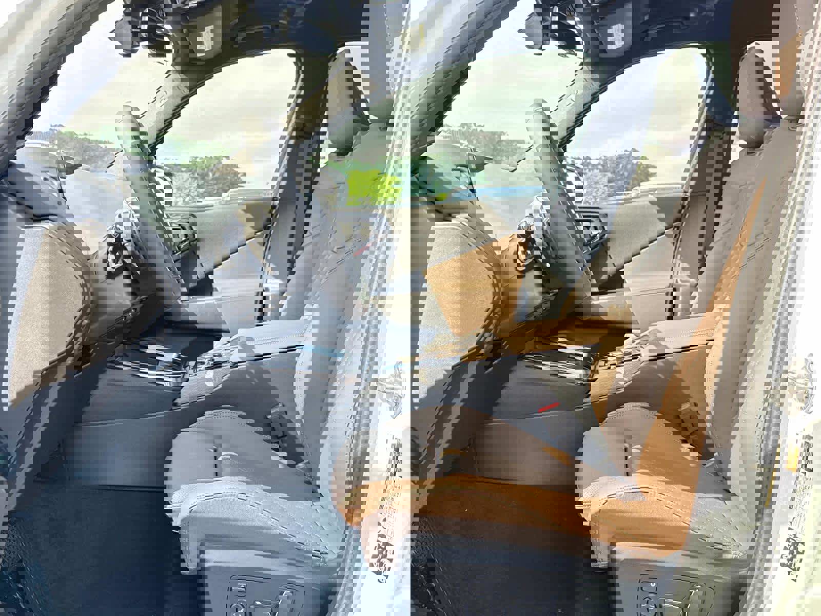 Certified 2025 BMW X3 xDrive30i w/ Convenience Package image 14