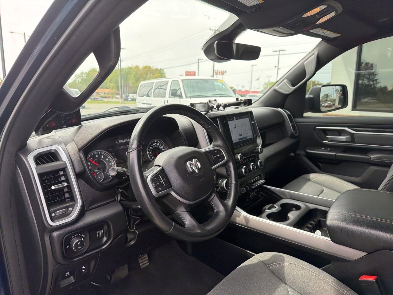 Used 2022 RAM 1500 Big Horn image 4