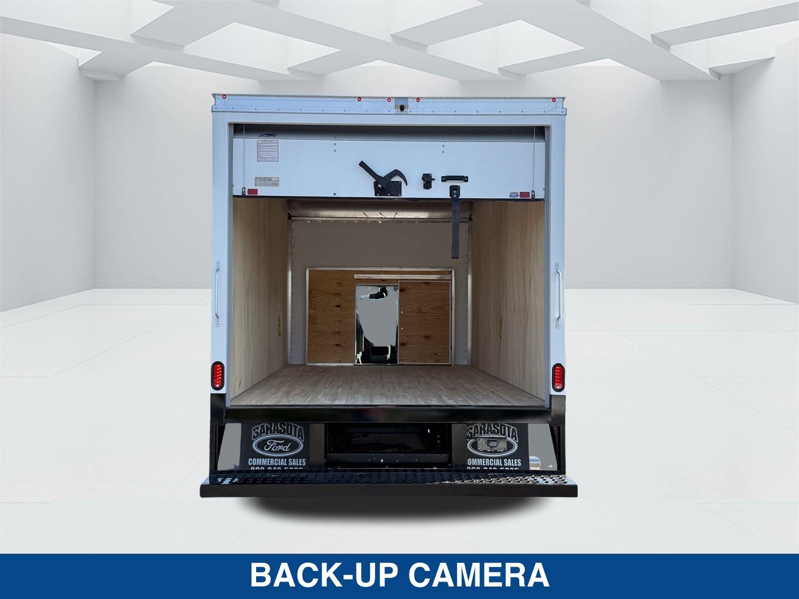 New 2026 Ford E-350 and Econoline 350 Super Duty w/ Power Equipment Group RWD image 19