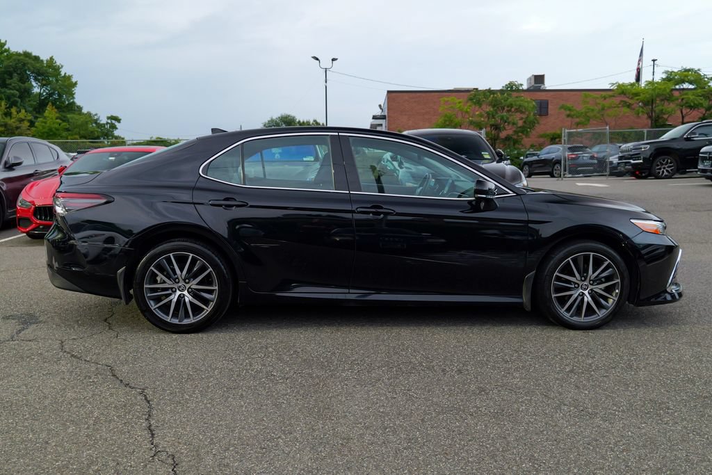 Used 2024 Toyota Camry XLE w/ Navigation Package AWD/4WD image 8