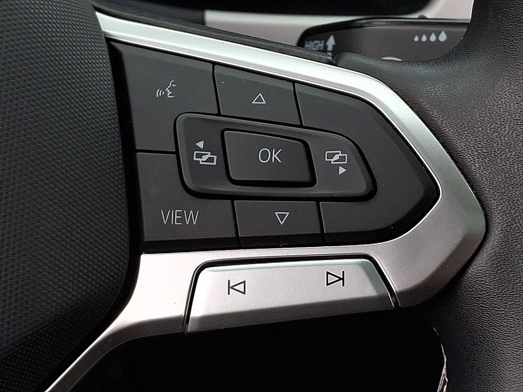 Used 2022 Volkswagen Atlas SE w/ Panoramic Sunroof Package image 22