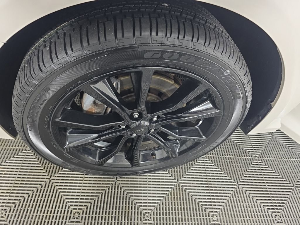 Used 2016 Ford Flex Limited w/ Limited Appearance Package image 10