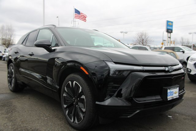 New 2025 Chevrolet Blazer EV RS video 1