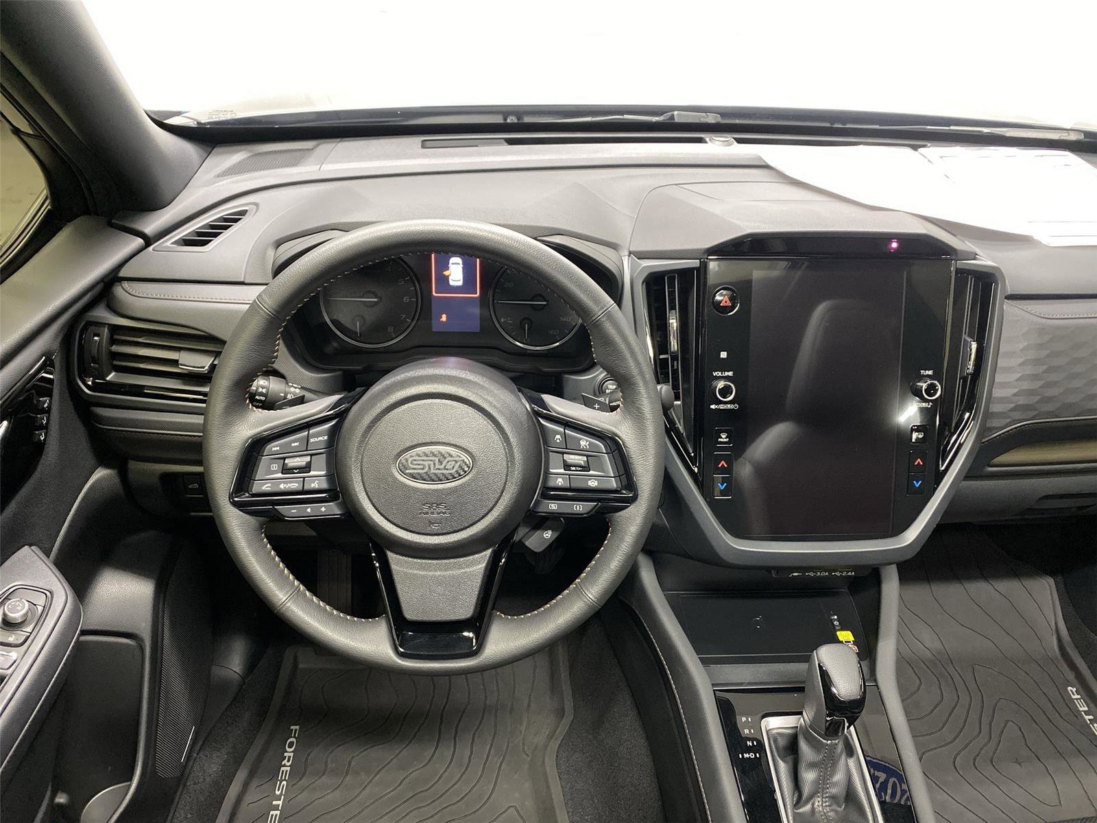 Used 2025 Subaru Forester Touring image 31
