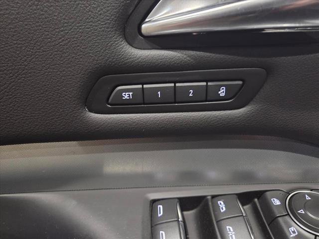 Used 2021 Cadillac XT4 Premium Luxury w/ Cold Weather Package image 19