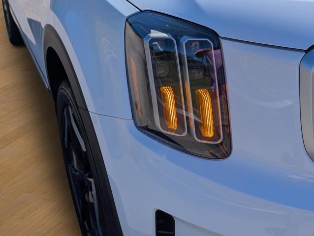 Used 2024 Kia Telluride S image 4