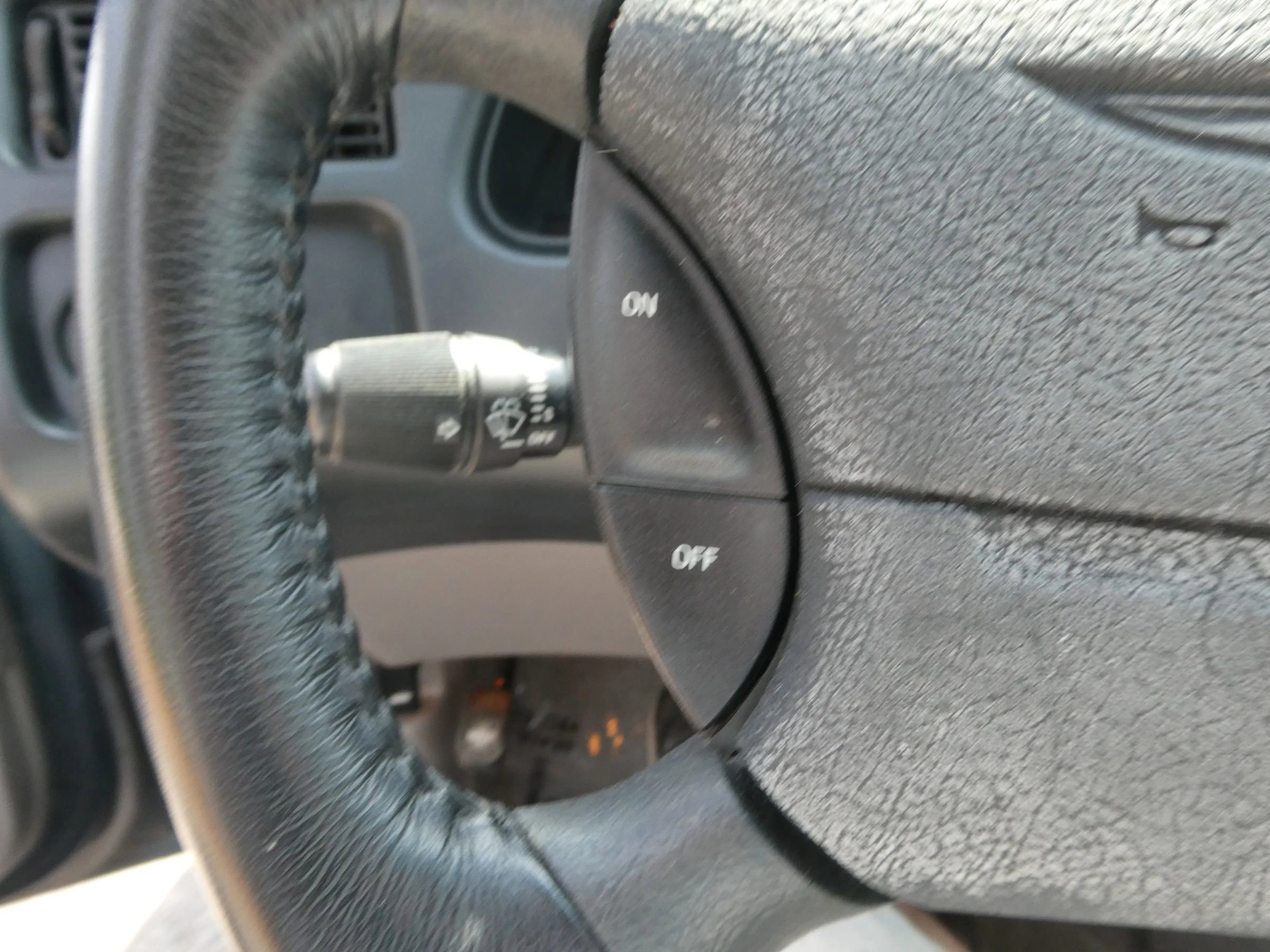 Used 1996 Ford Thunderbird LX RWD image 17