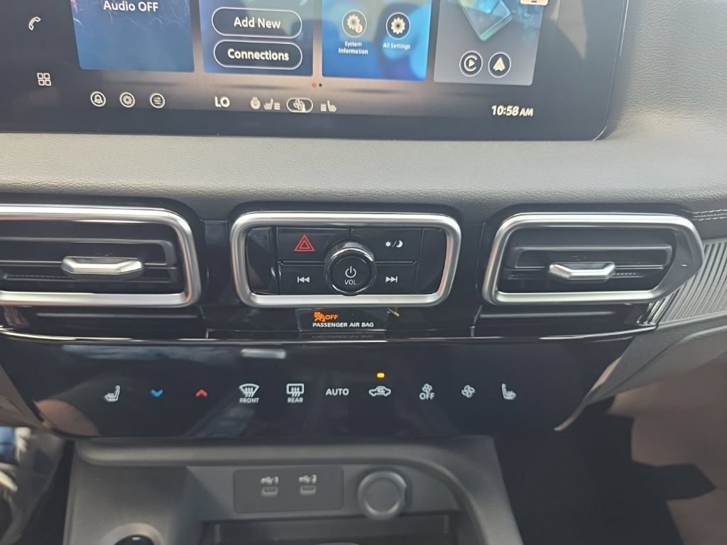 New 2027 Nissan Sentra SV FWD image 24