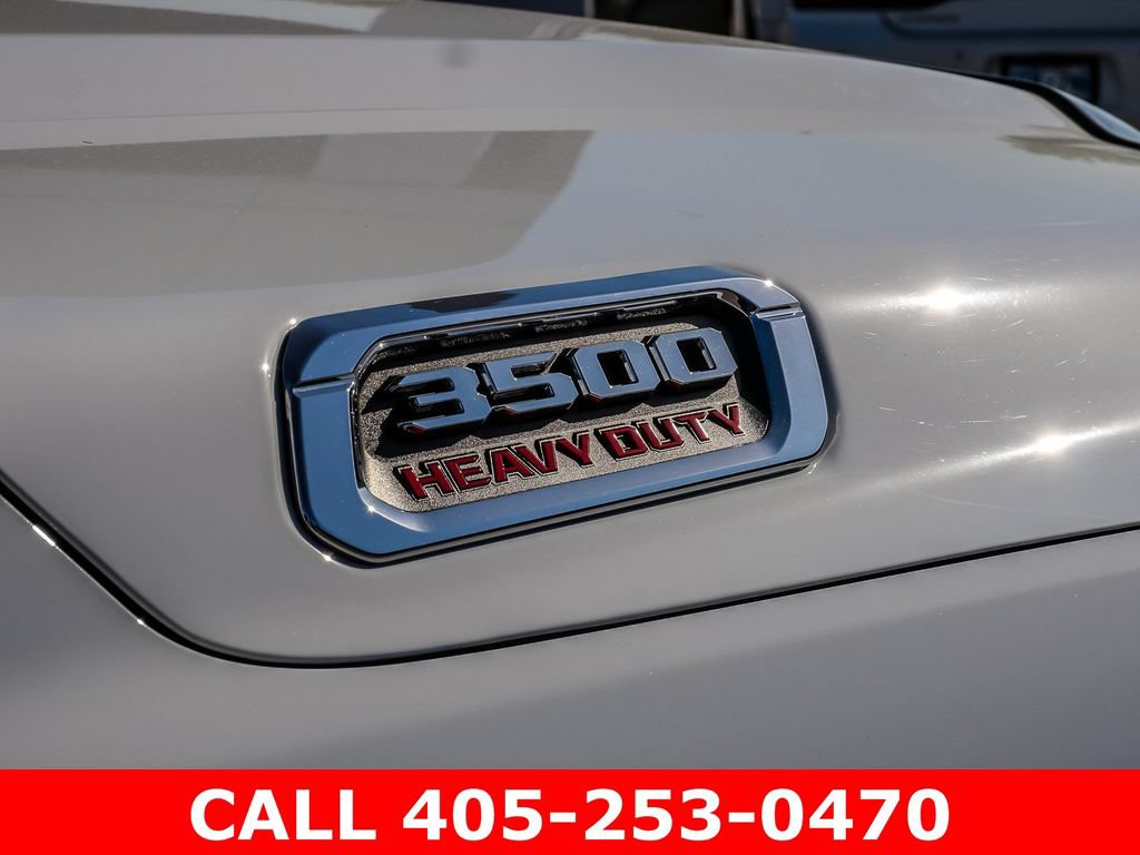 Used 2022 RAM 3500 Big Horn w/ Level C Equiment Group AWD/4WD image 11