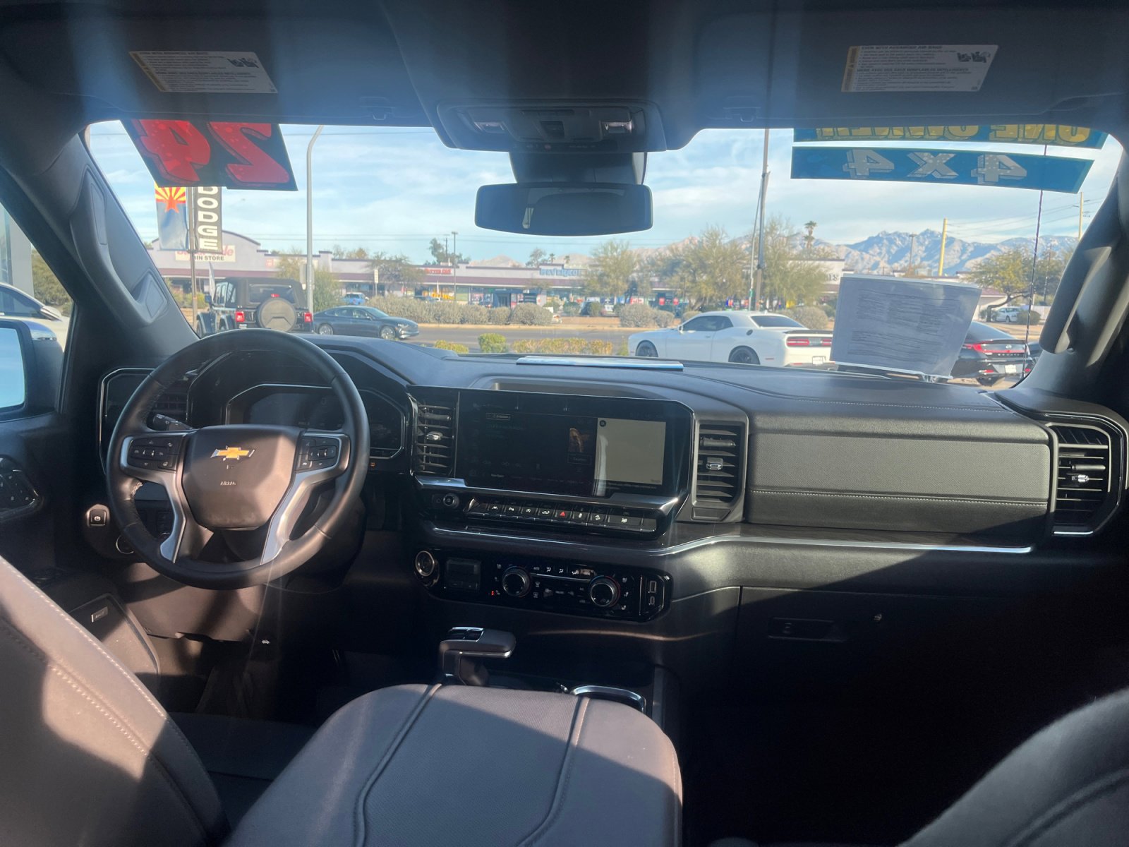 Used 2024 Chevrolet Silverado 1500 LTZ image 20