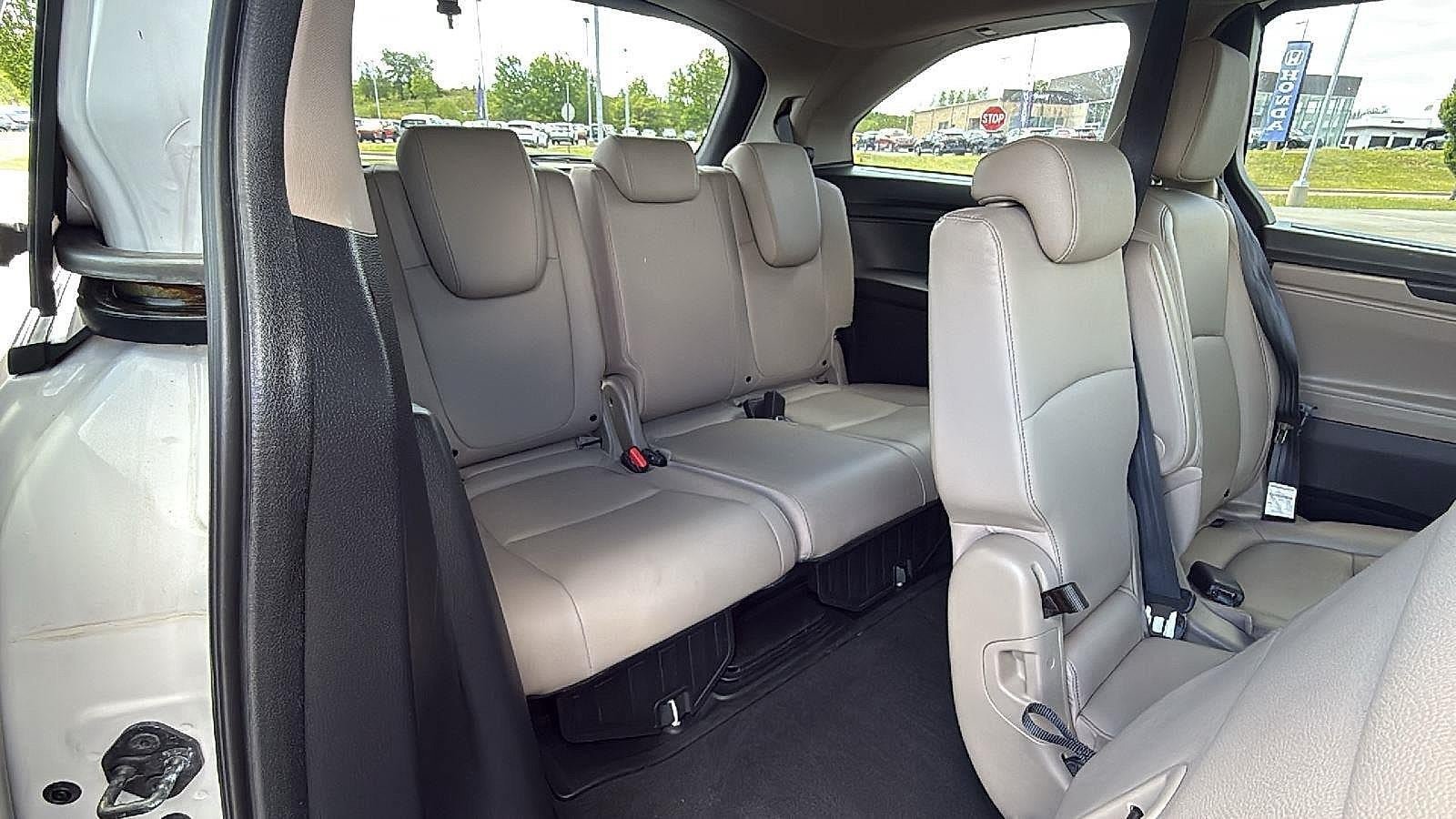 Used 2024 Honda Odyssey EX-L image 19