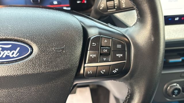 Used 2025 Ford Maverick XLT w/ Equipment Group 301A AWD/4WD image 14