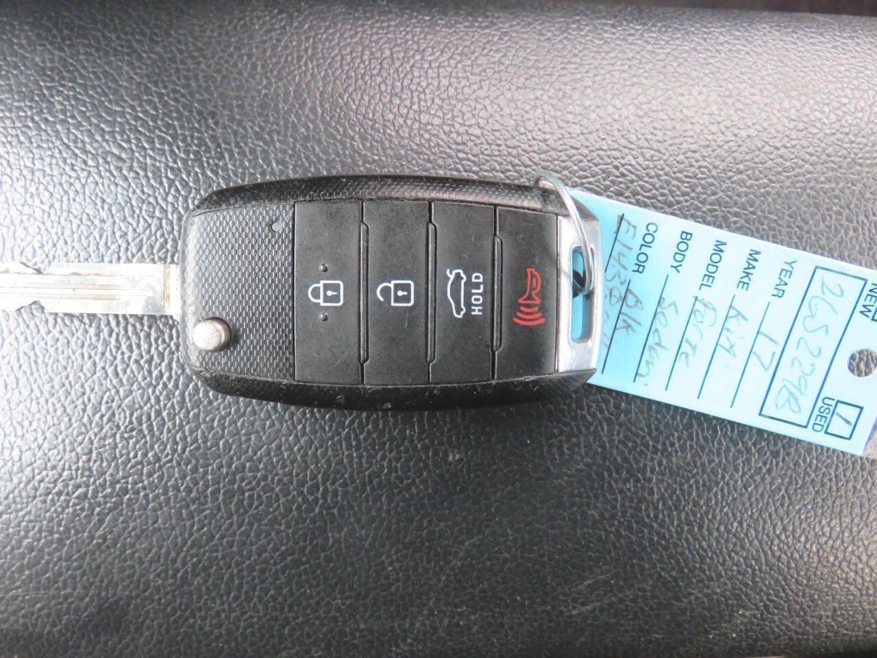 Used 2017 Kia Forte LX FWD image 32