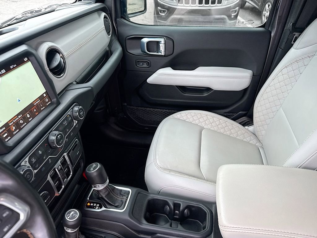 Used 2021 Jeep Wrangler Unlimited Sahara image 26