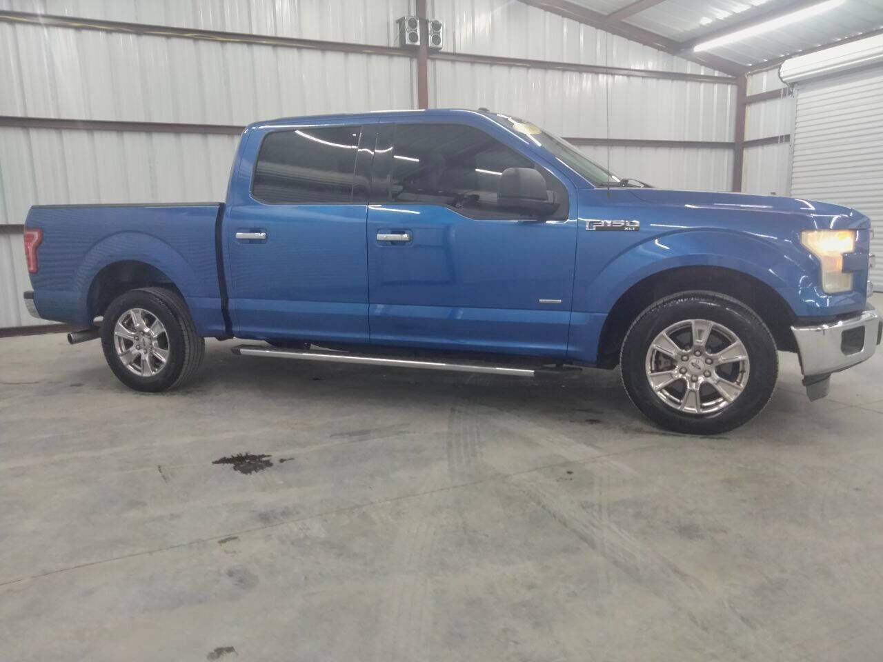 Used 2016 Ford F150 XLT w/ Equipment Group 301A Mid RWD image 4