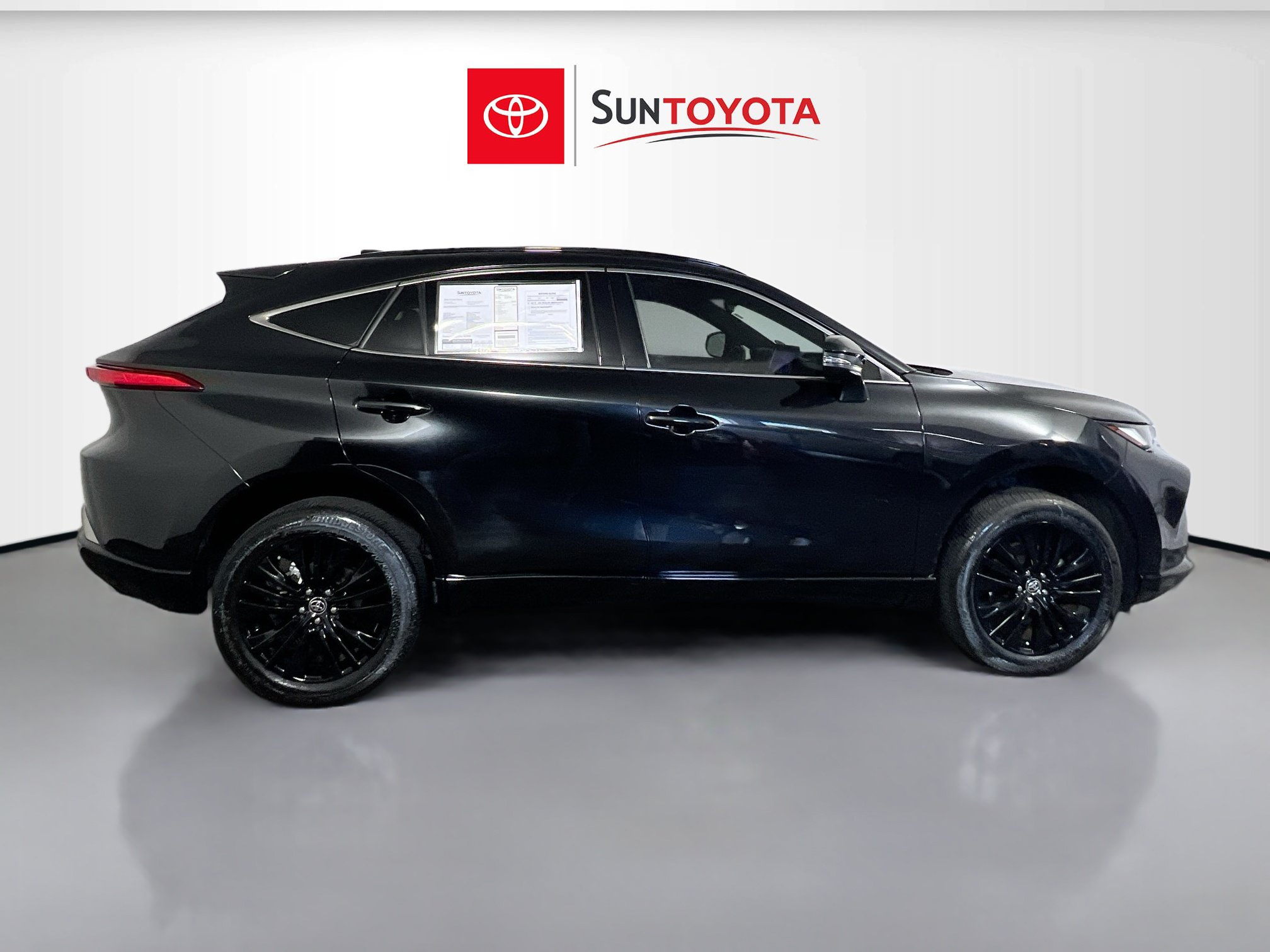 Used 2024 Toyota Venza Nightshade AWD/4WD image 2
