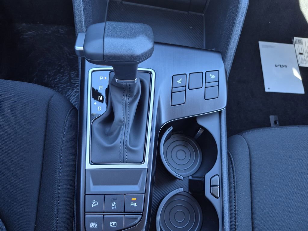New 2026 Kia Sportage LX image 9