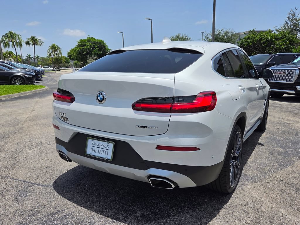 Used 2025 BMW X4 xDrive30i w/ Premium Package AWD/4WD image 9