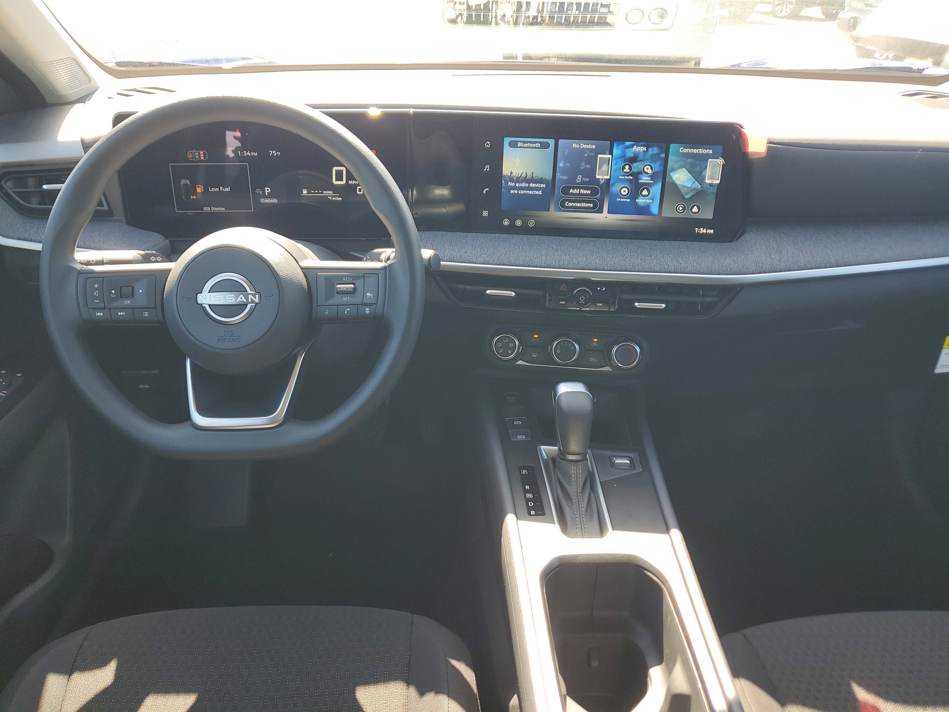 New 2026 Nissan Kicks S image 14