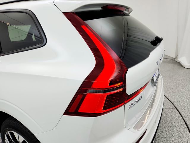 New 2026 Volvo XC60 B5 Plus w/ Protection Package Premier image 27