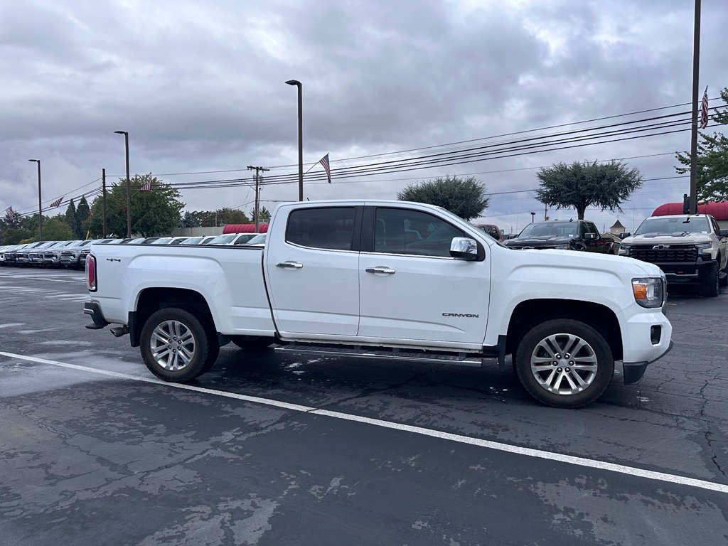 Used 2017 GMC Canyon SLT w/ Driver Alert Package AWD/4WD image 4