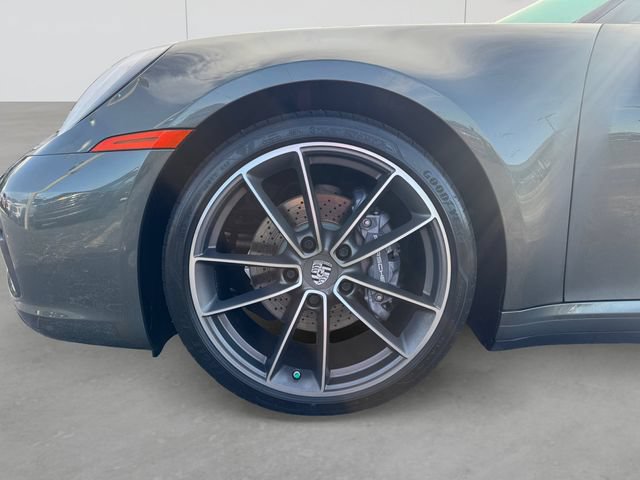 Used 2021 Porsche 911 Carrera RWD image 10