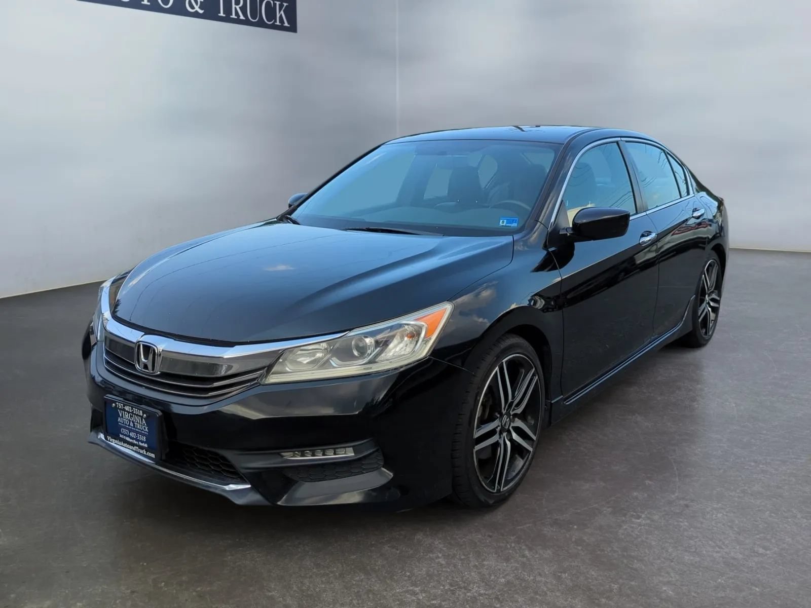 Used 2017 Honda Accord Sport Special Edition image 1