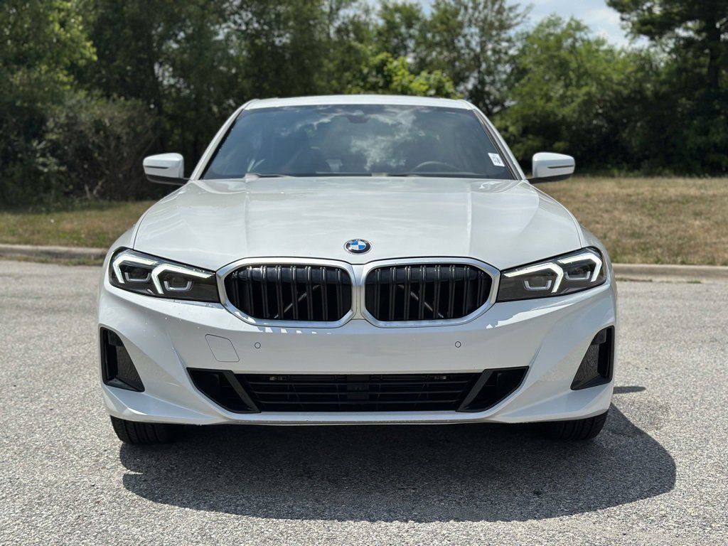 New 2025 BMW 330i xDrive Sedan image 2