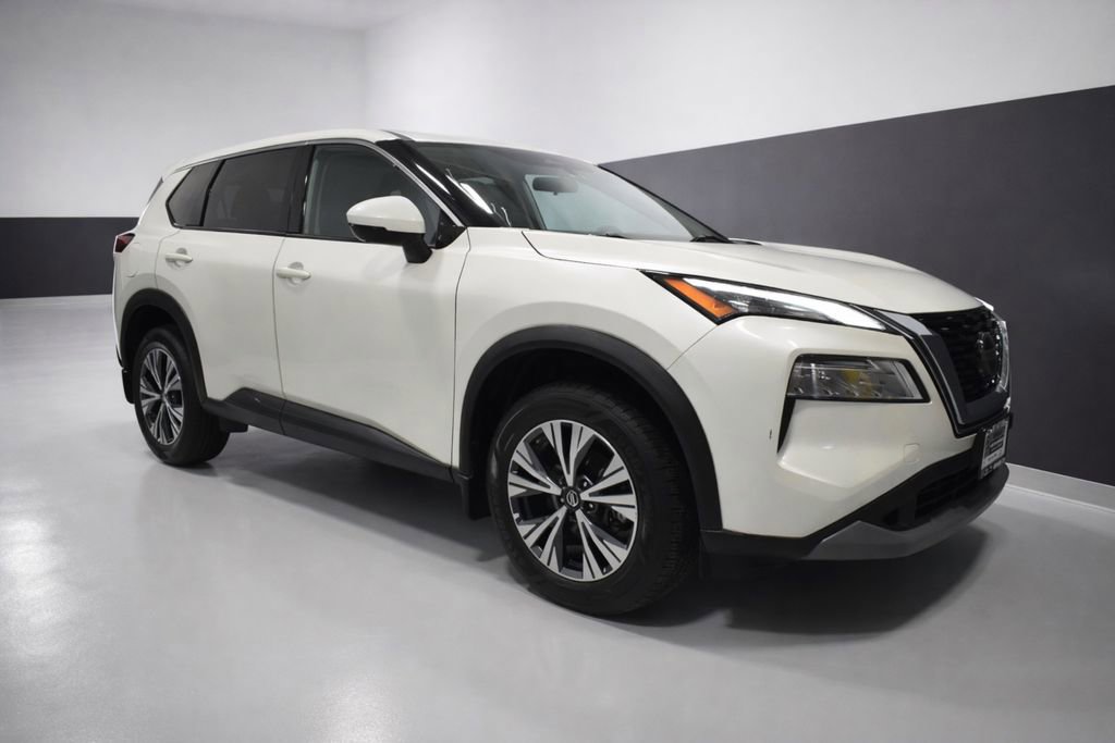 Used 2021 Nissan Rogue SV image 7