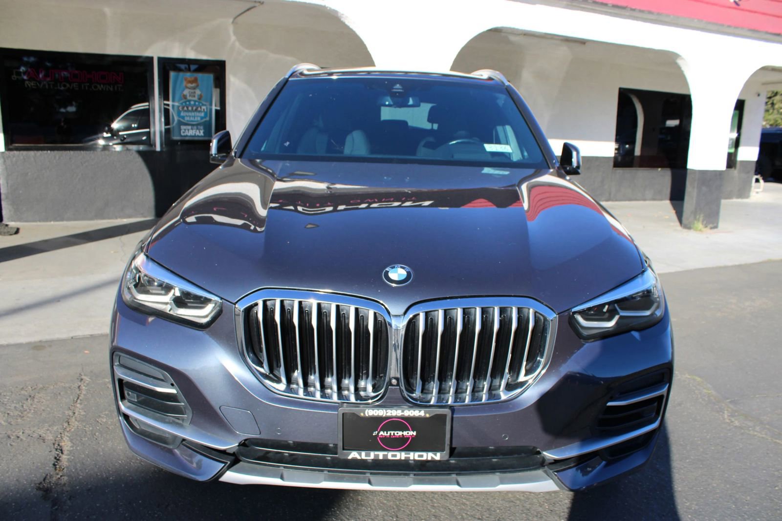 Used 2022 BMW X5 sDrive40i w/ Premium Package image 3