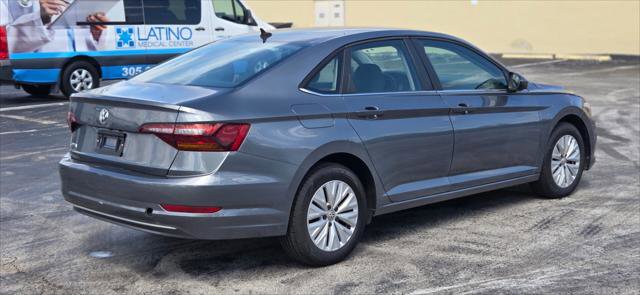 Used 2019 Volkswagen Jetta S w/ Driver Assistance Package image 3