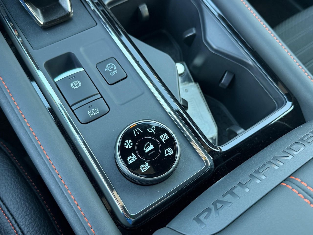 New 2026 Nissan Pathfinder Rock Creek image 14