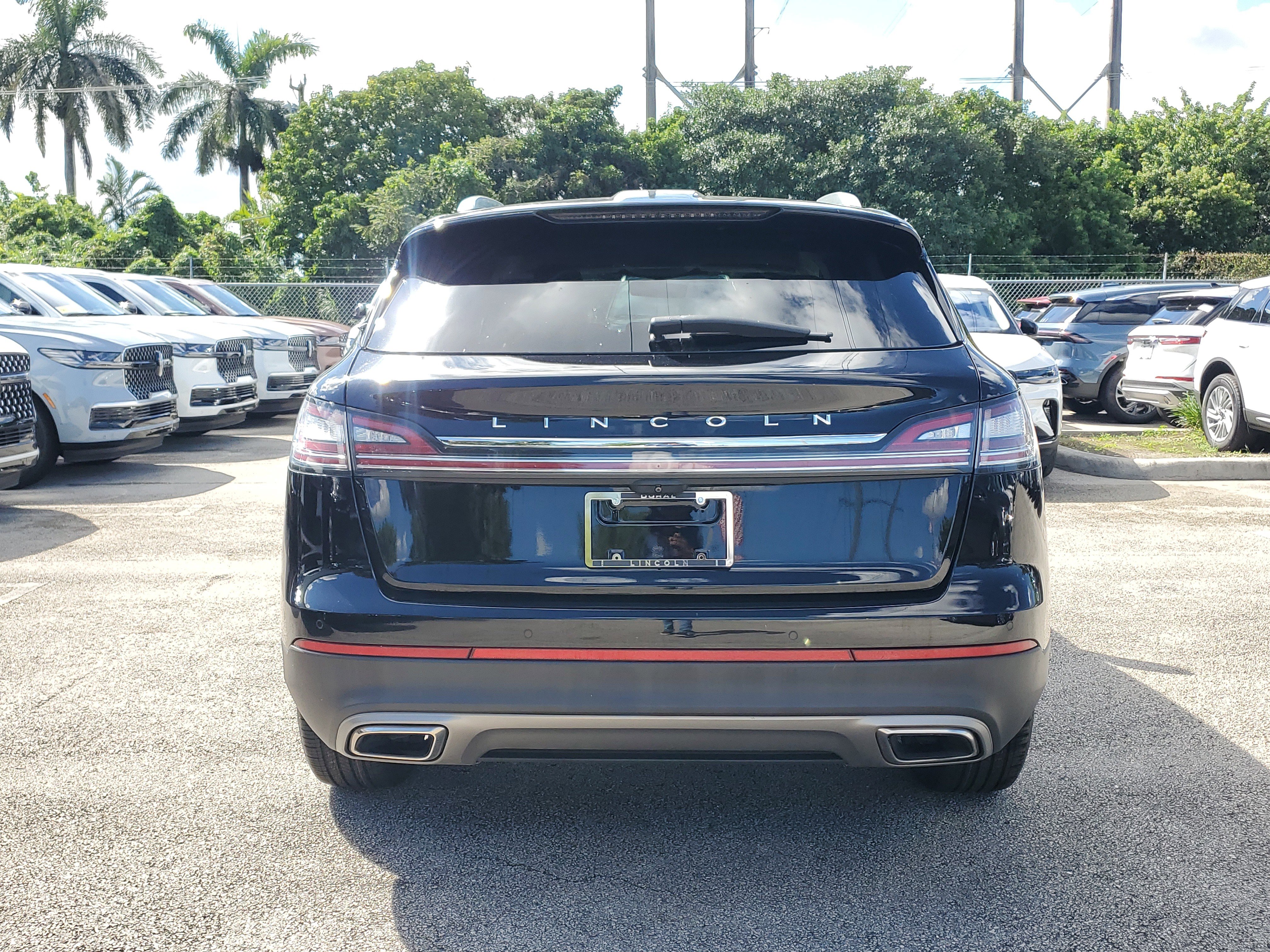 Certified 2022 Lincoln Nautilus FWD image 5