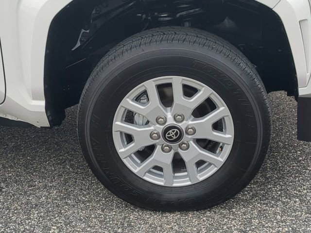 Certified 2024 Toyota Tacoma SR image 11