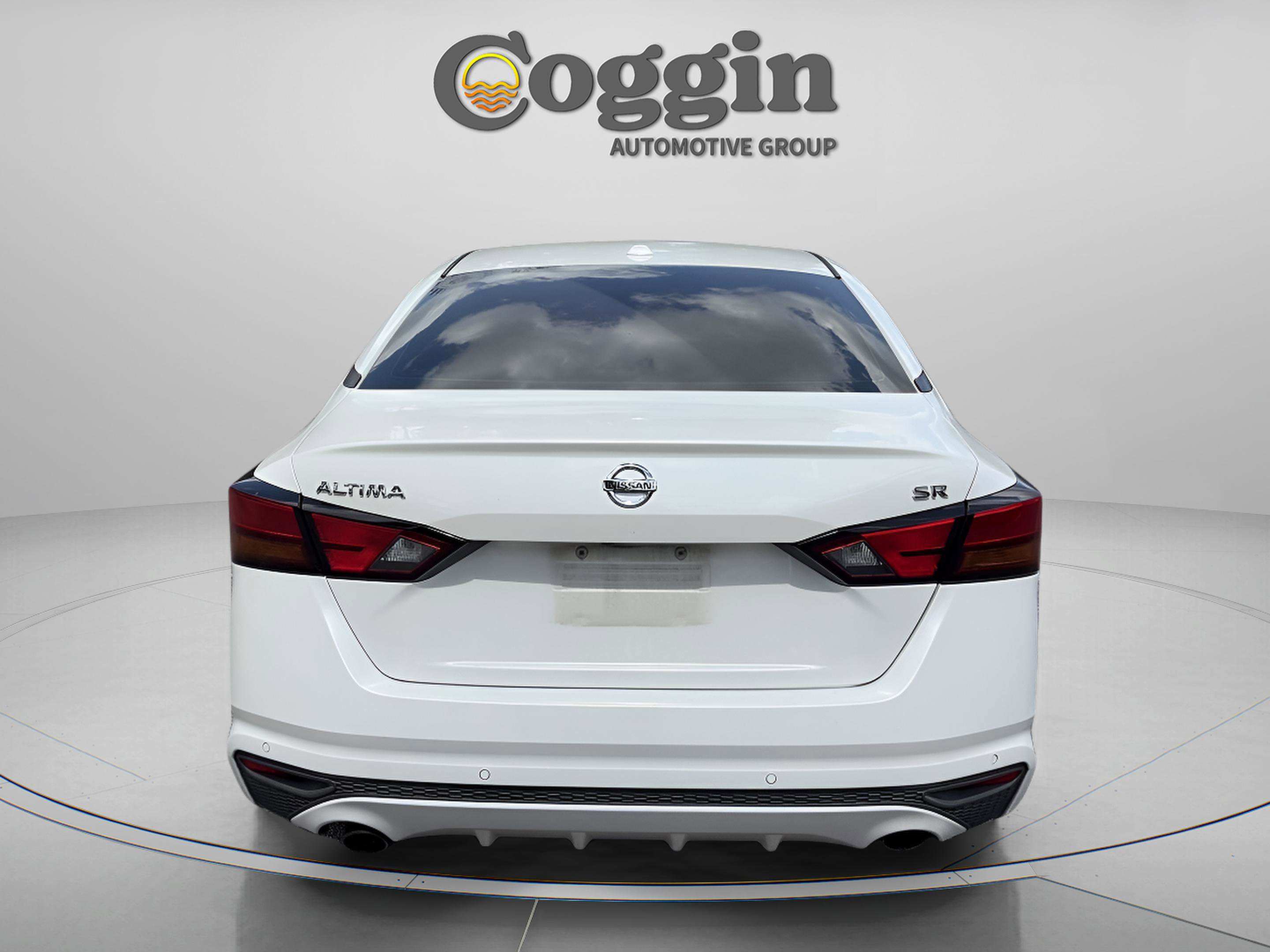 Used 2020 Nissan Altima 2.5 SR FWD image 4