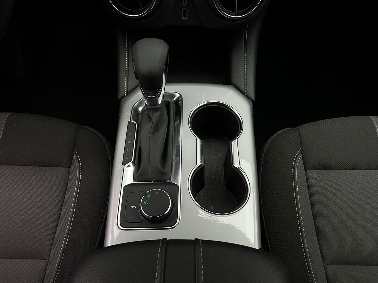 Used 2025 Chevrolet Blazer LT image 15