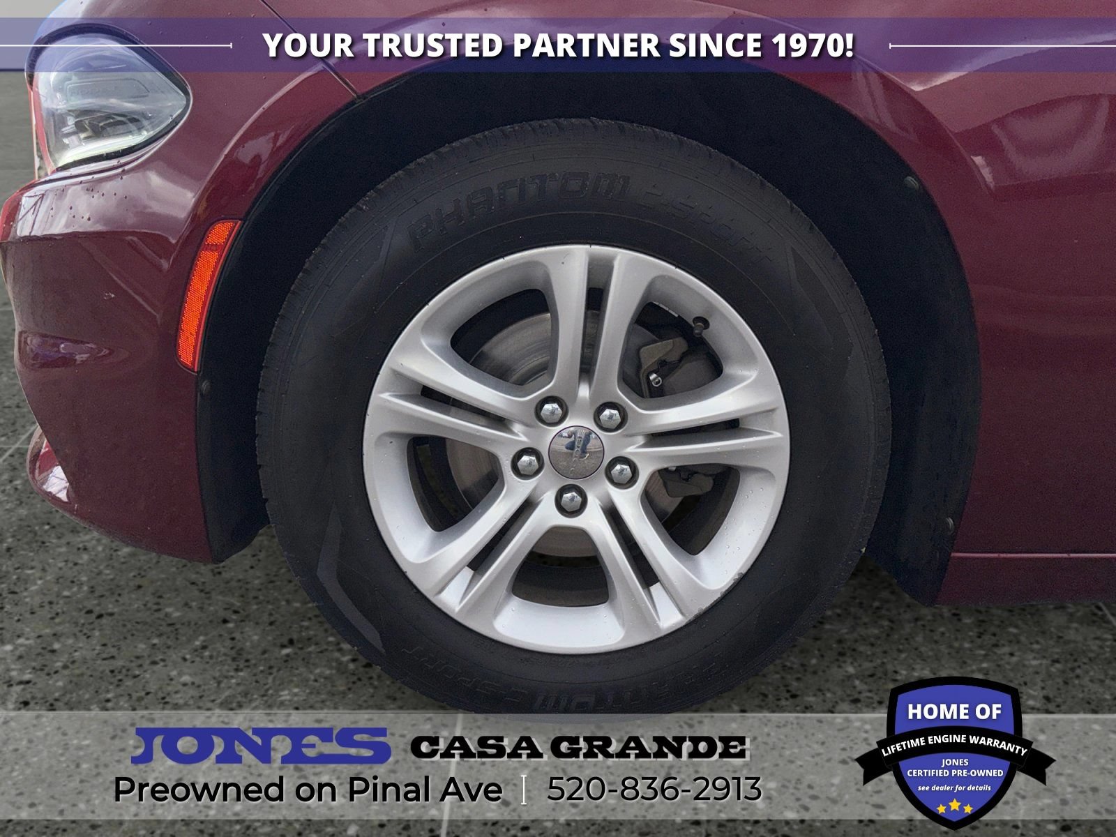 Used 2017 Dodge Charger SE RWD image 14
