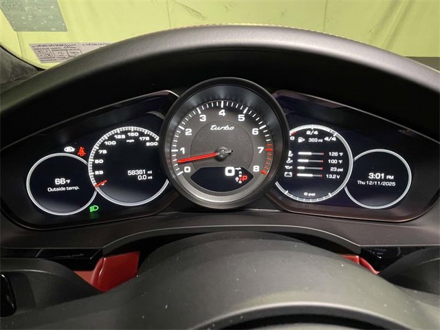 Used 2021 Porsche Cayenne Turbo image 43