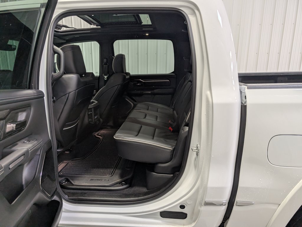 Used 2026 RAM 1500 Limited AWD/4WD image 11