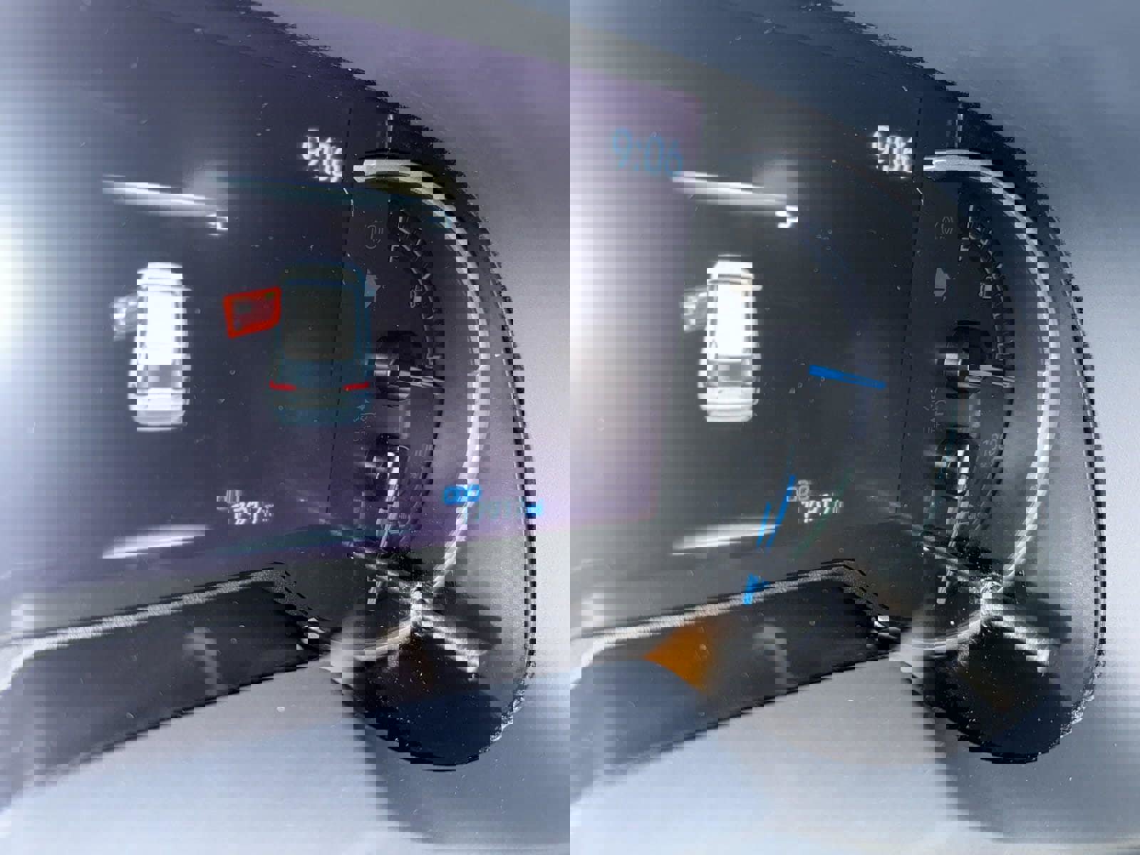 Used 2021 Toyota RAV4 XSE image 6