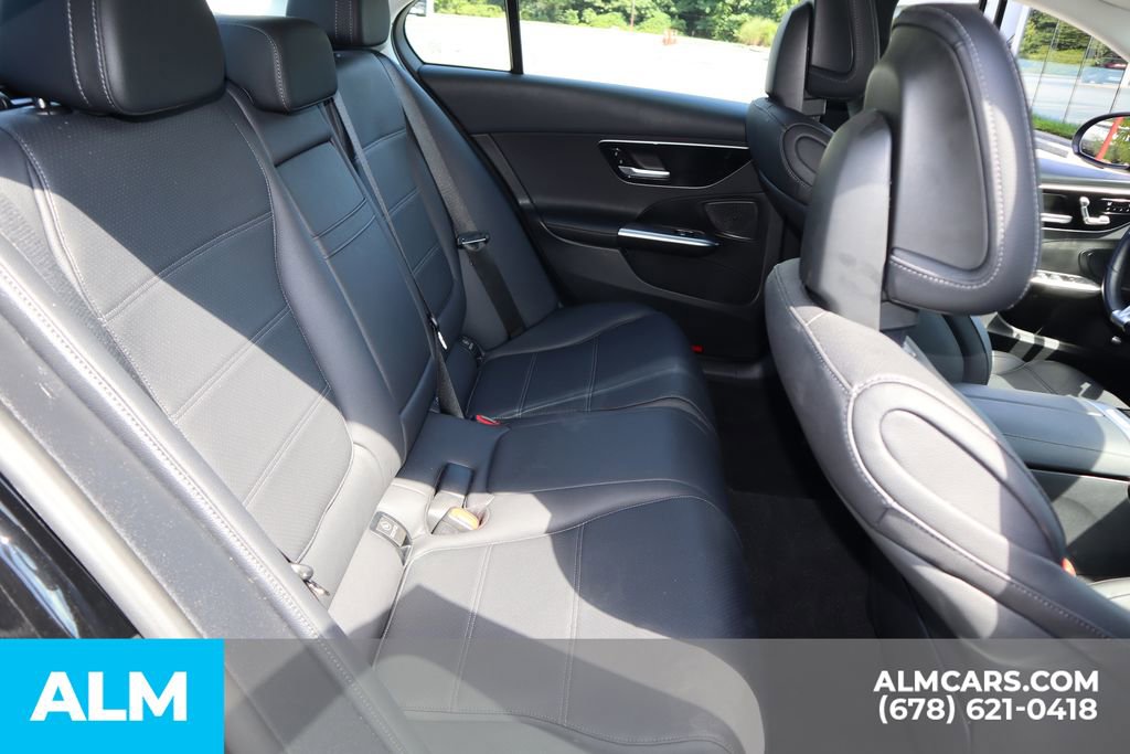 Used 2025 Mercedes-Benz C 300 Sedan image 24