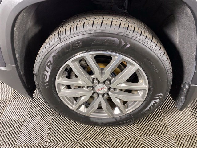 Used 2019 GMC Acadia SLE FWD image 13