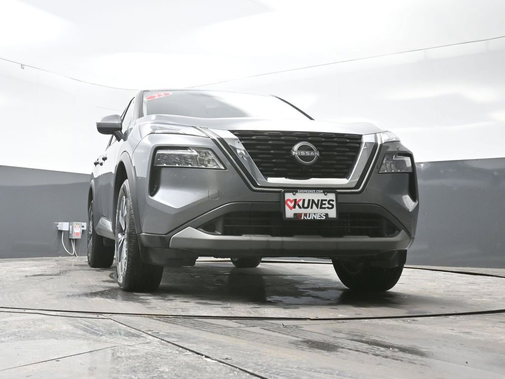 Used 2023 Nissan Rogue SV image 51